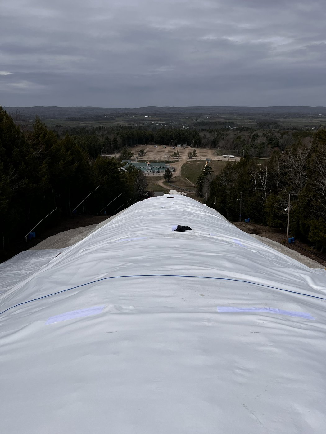 Une station de ski de N.-É. préservera de la neige jusqu'à l'hiver prochain