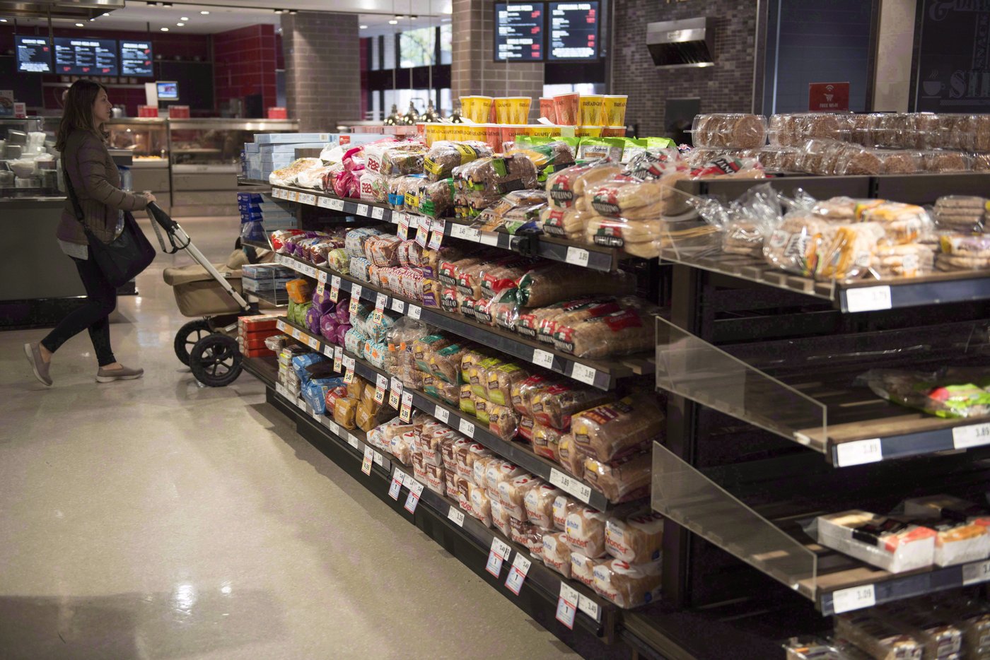 Les aliments sucrés et salés sont moins chers que leurs équivalents «santés»