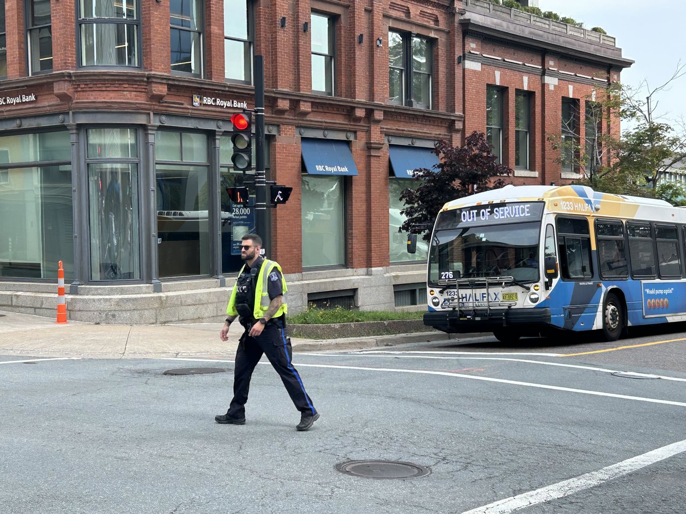 Alerte à la bombe d'Halifax: l'audience pour la caution d'Assakereh attendra encore