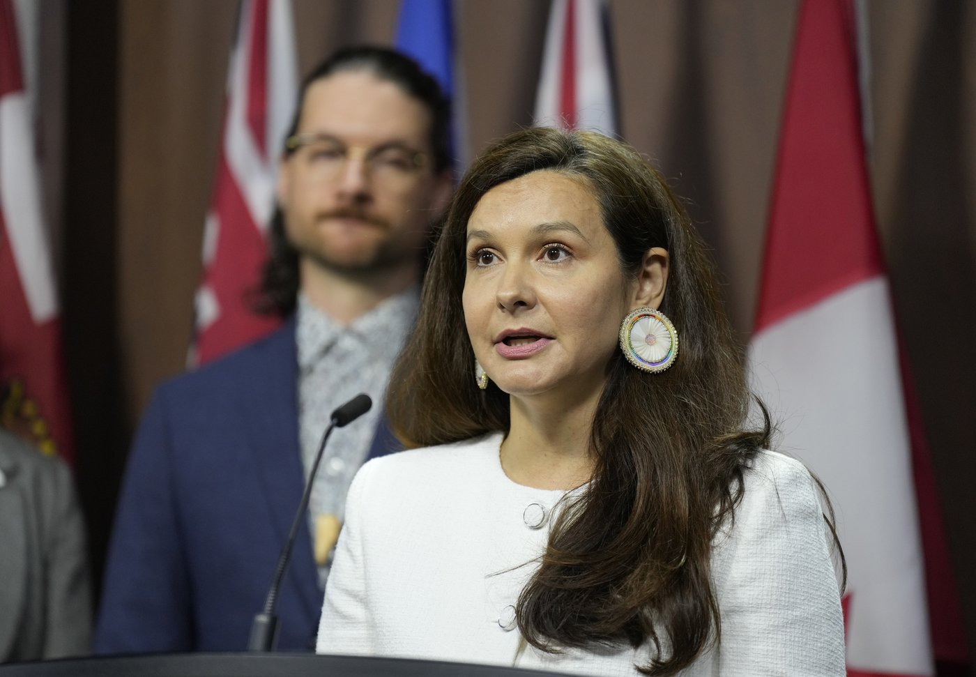 Des associations environnementales réclament un réseau transcanadien d'énergie propre
