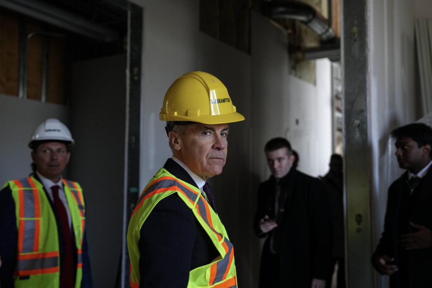 Mark Carney défend le projet de train à grande vitesse entre Toronto et Québec
