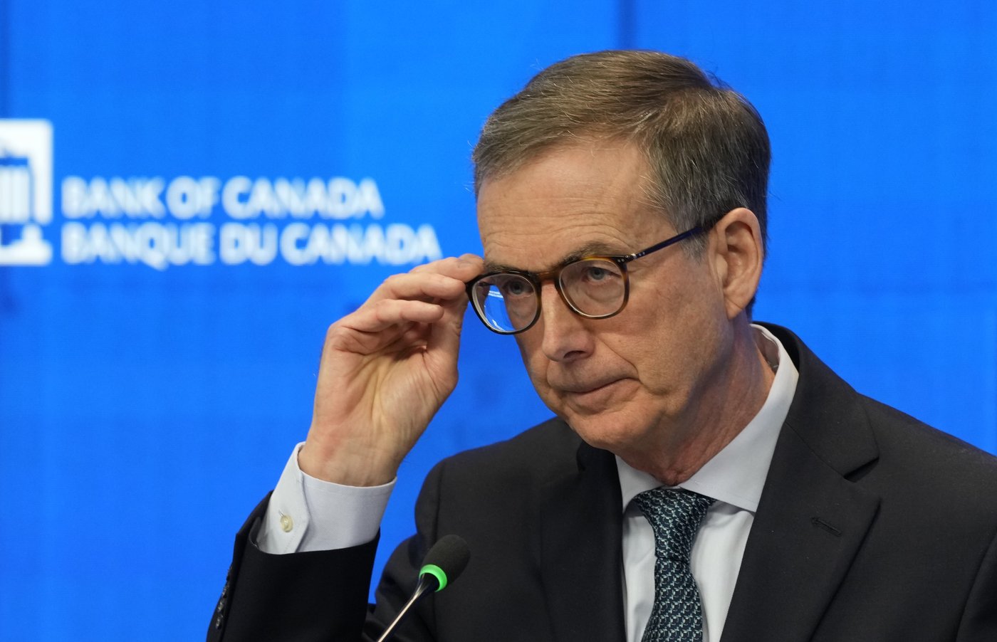 Le gouverneur de la Banque du Canada prévient des risques liés à l'IA