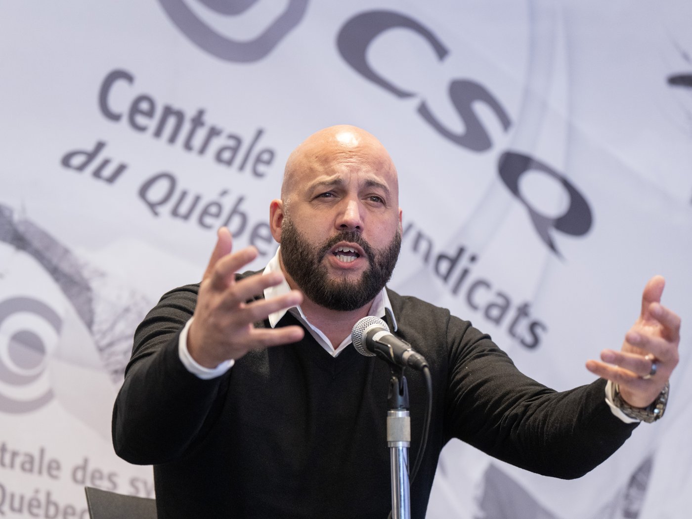 Projets de loi du gouvernement Legault: qu'il aille en élection là-dessus, dit la CSQ