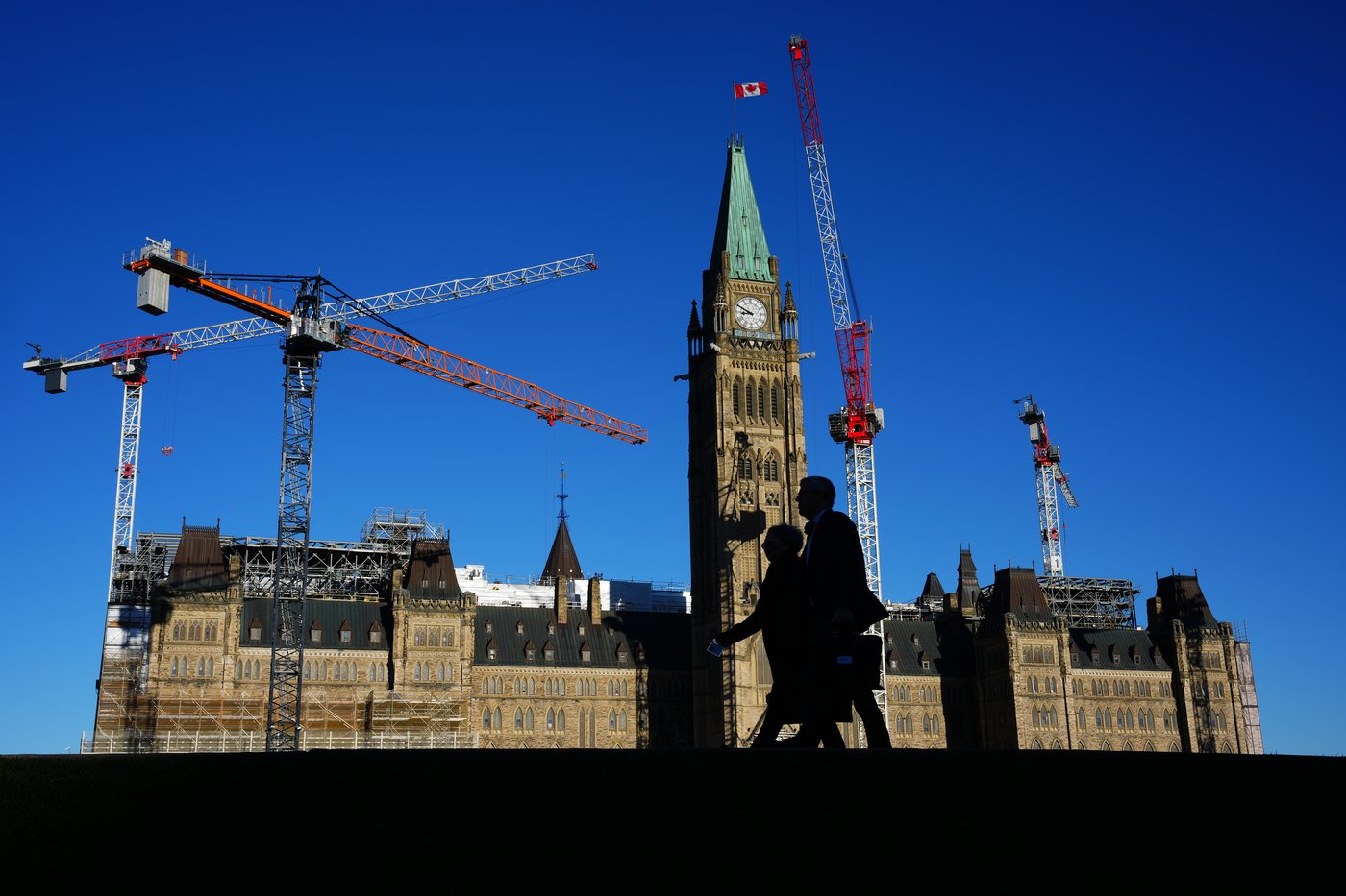 Les libéraux accusés de mettre fin à un débat en comité sur un projet de TI de 6,6 G$