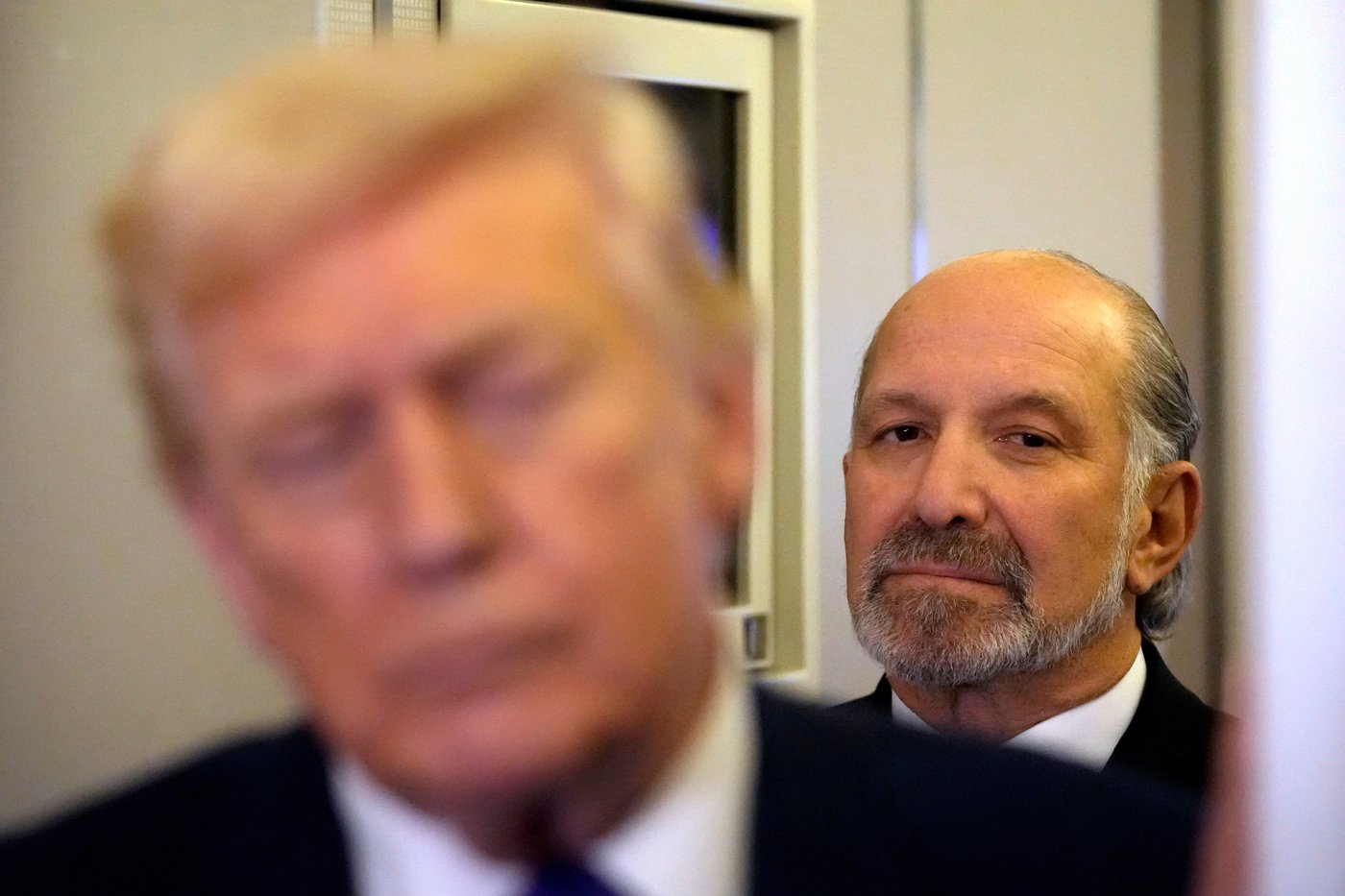 Enquête sur la menace de Trump de suspendre la construction du pont Gordie Howe
