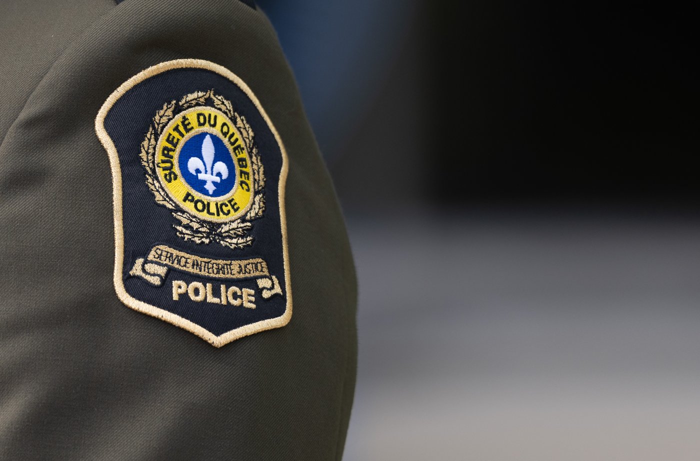Un jeune homme en motocross perd la vie après avoir frappé un arbre à Oka
