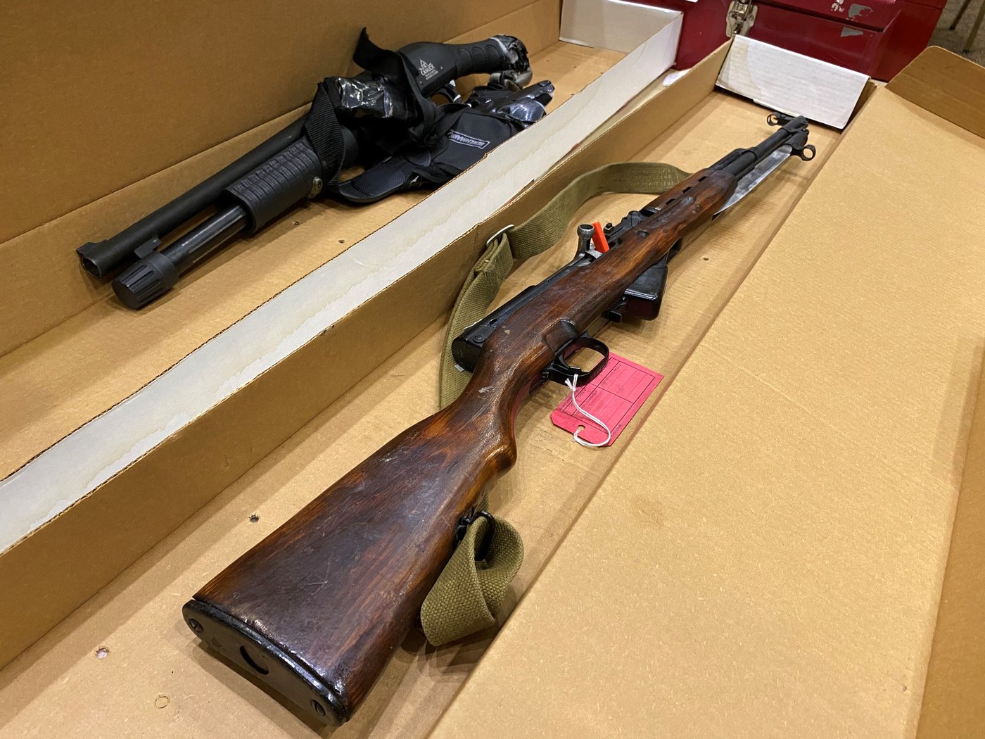 PolySeSouvient exhorte Ottawa à interdire la carabine semi-automatique SKS