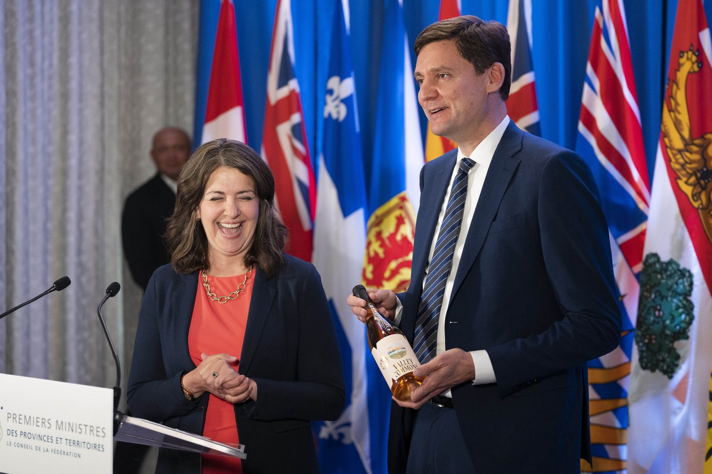 L'Alberta évaluera à nouveau la possibilité de mettre fin au changement d'heure