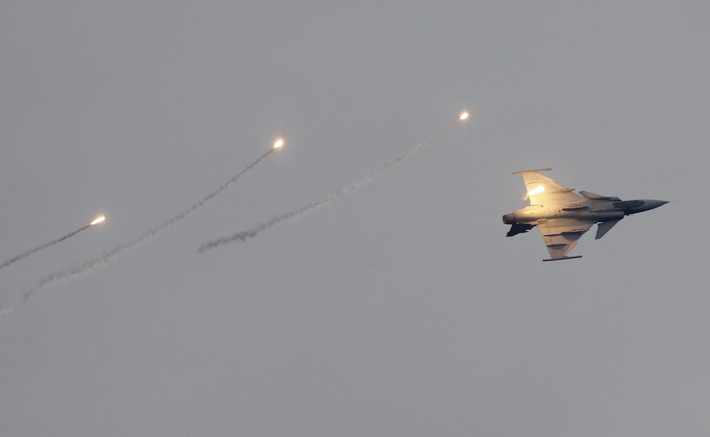 L'implantation de Saab au Canada dépend de la commande d'avions de combat par Ottawa