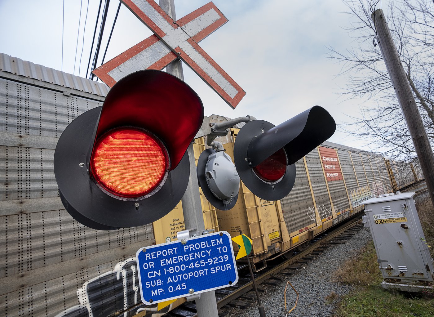 Le TGV suscite autant de soutien que d'opposition, selon un sondage