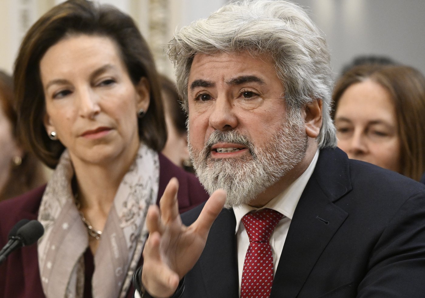 Remboursements de donateurs: Pablo Rodriguez nie avoir été au courant
