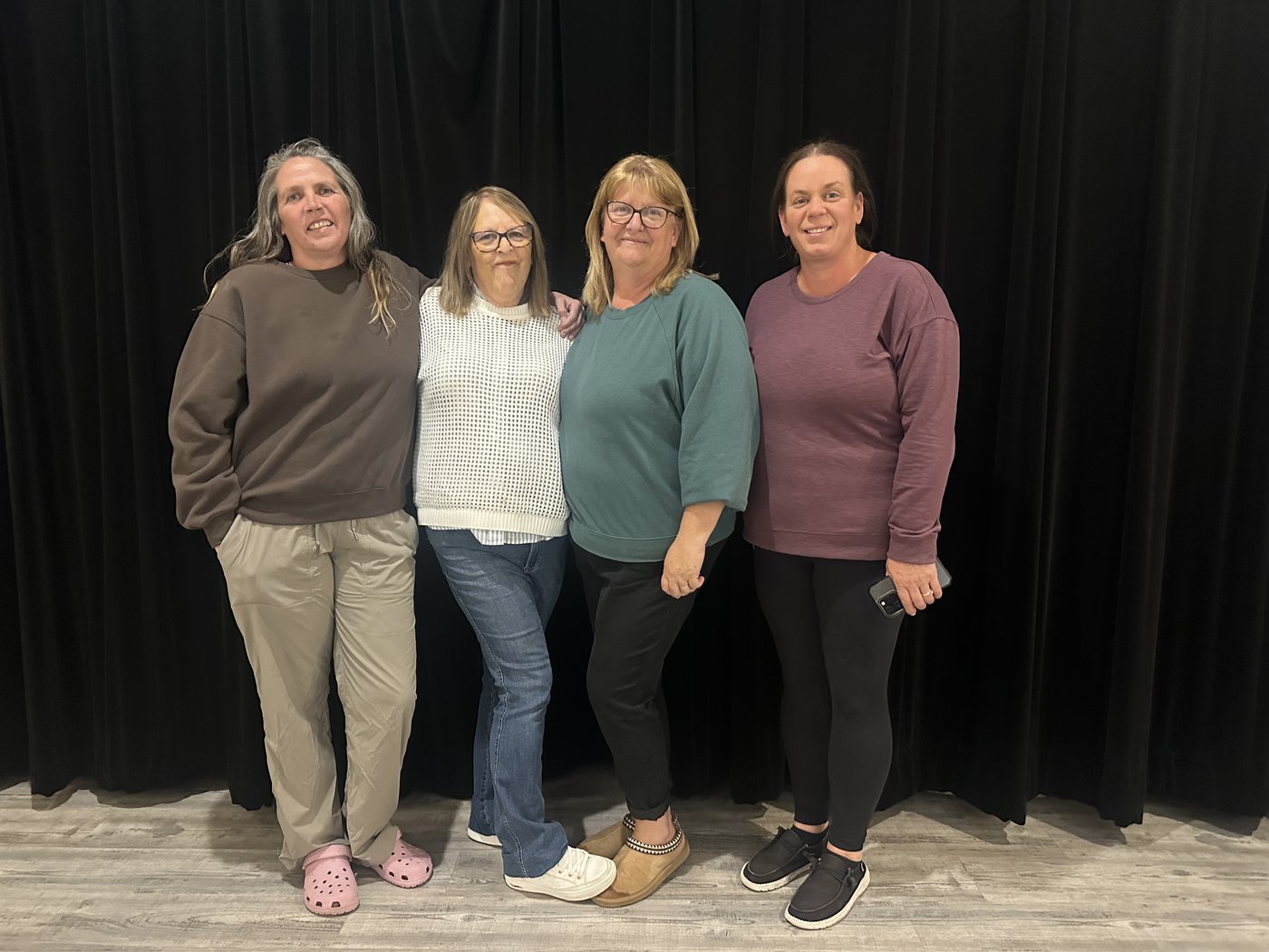 Un conseil municipal d'une ville de Terre-Neuve exclusivement féminin a été réélu