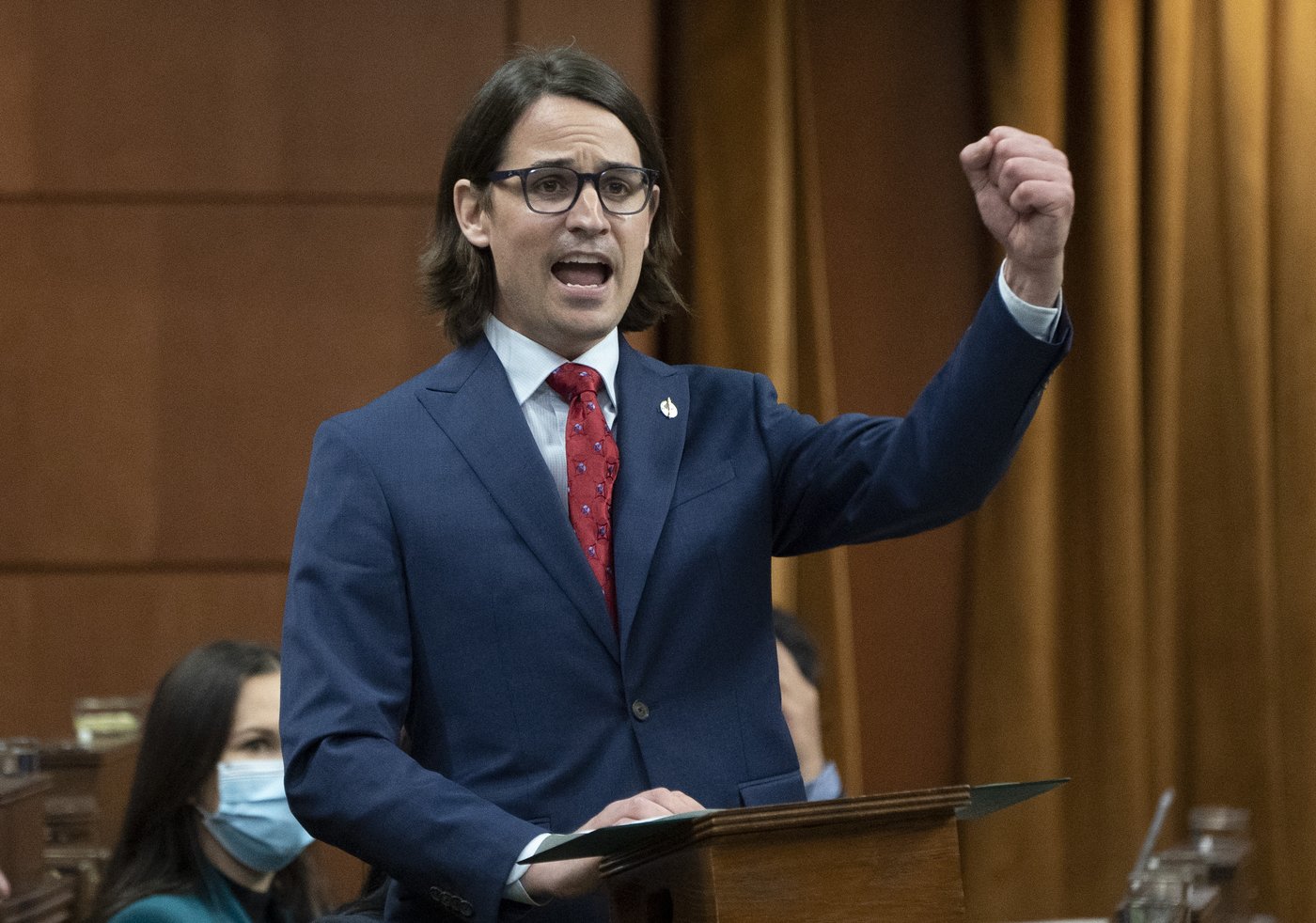 Taxe carbone: le Bloc estime que le fédéral doit 814 millions $ aux Québécois