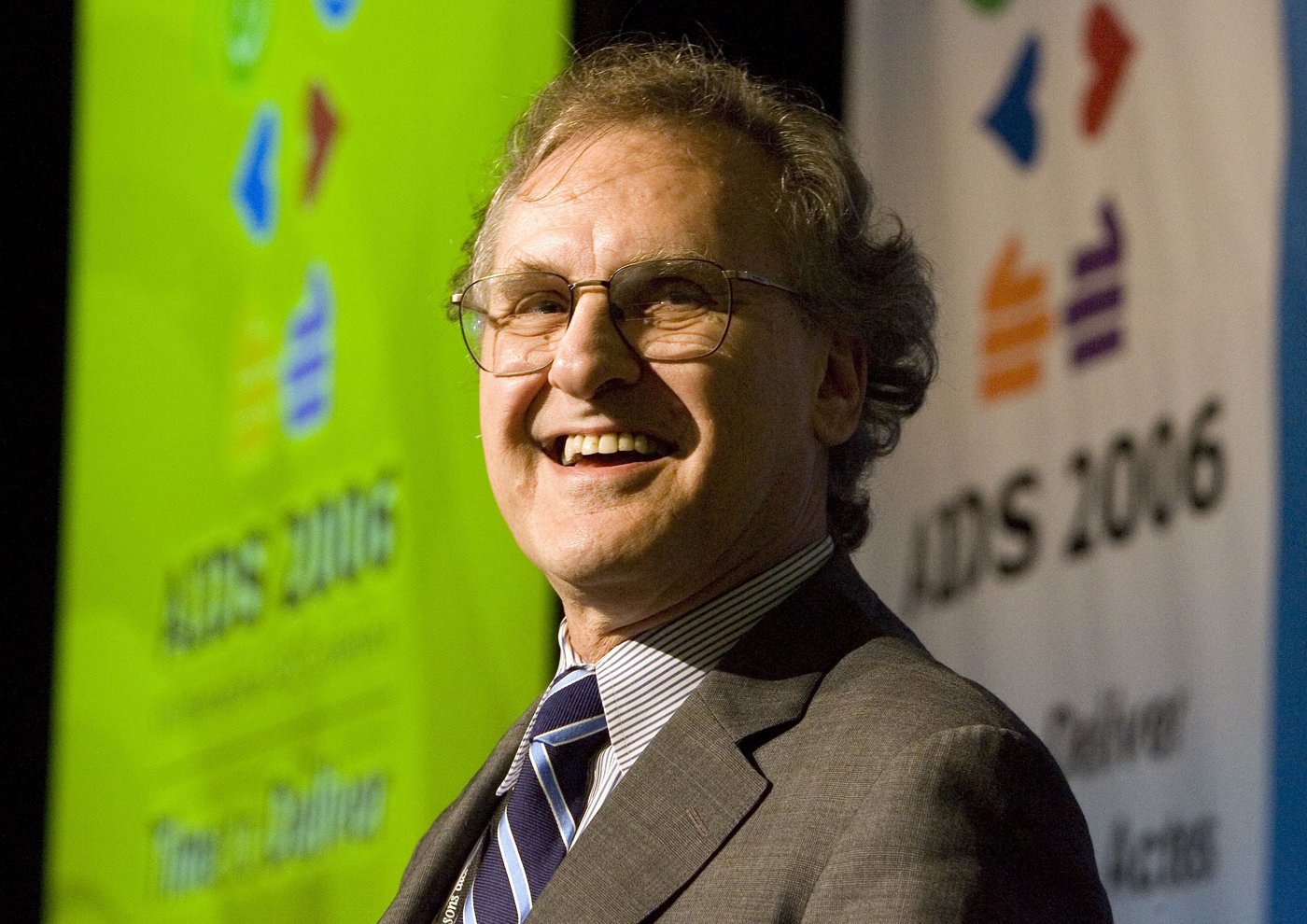 Stephen Lewis laisse derrière lui un héritage de lutte contre le sida