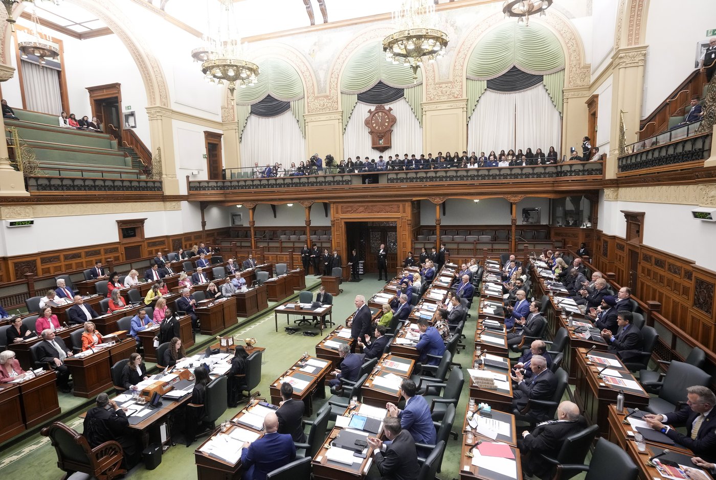 L'Assemblée législative de l'Ontario suspend ses travaux pour 21 semaines