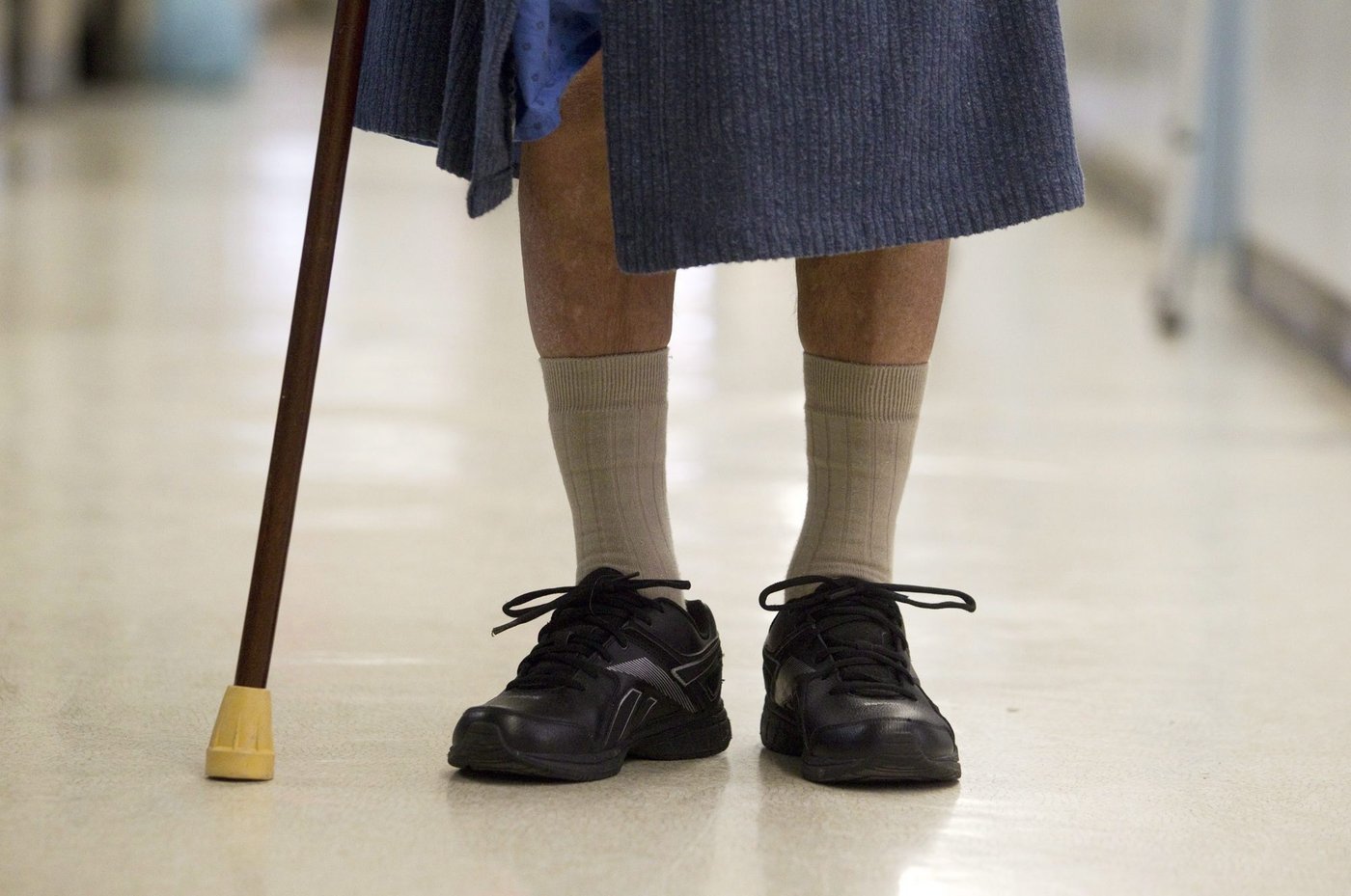 Alzheimer: l'amélioration de la survie souligne le besoin d'adapter les services
