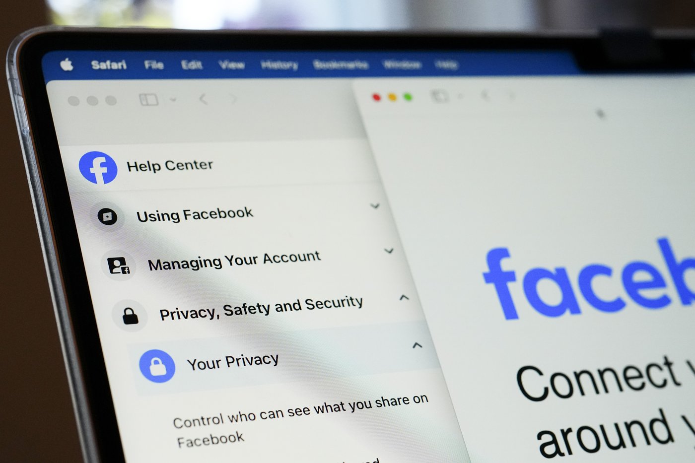 La jalousie en ligne peut miner la satisfaction des jeunes adultes, dit une étude