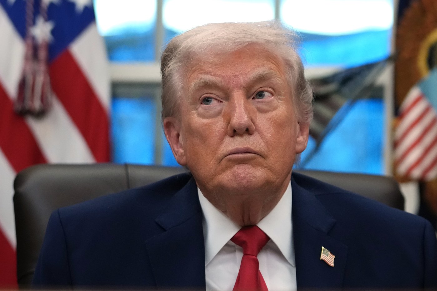 Alerte: Trump menace de retirer la certification d'avions fabriqués au Canada
