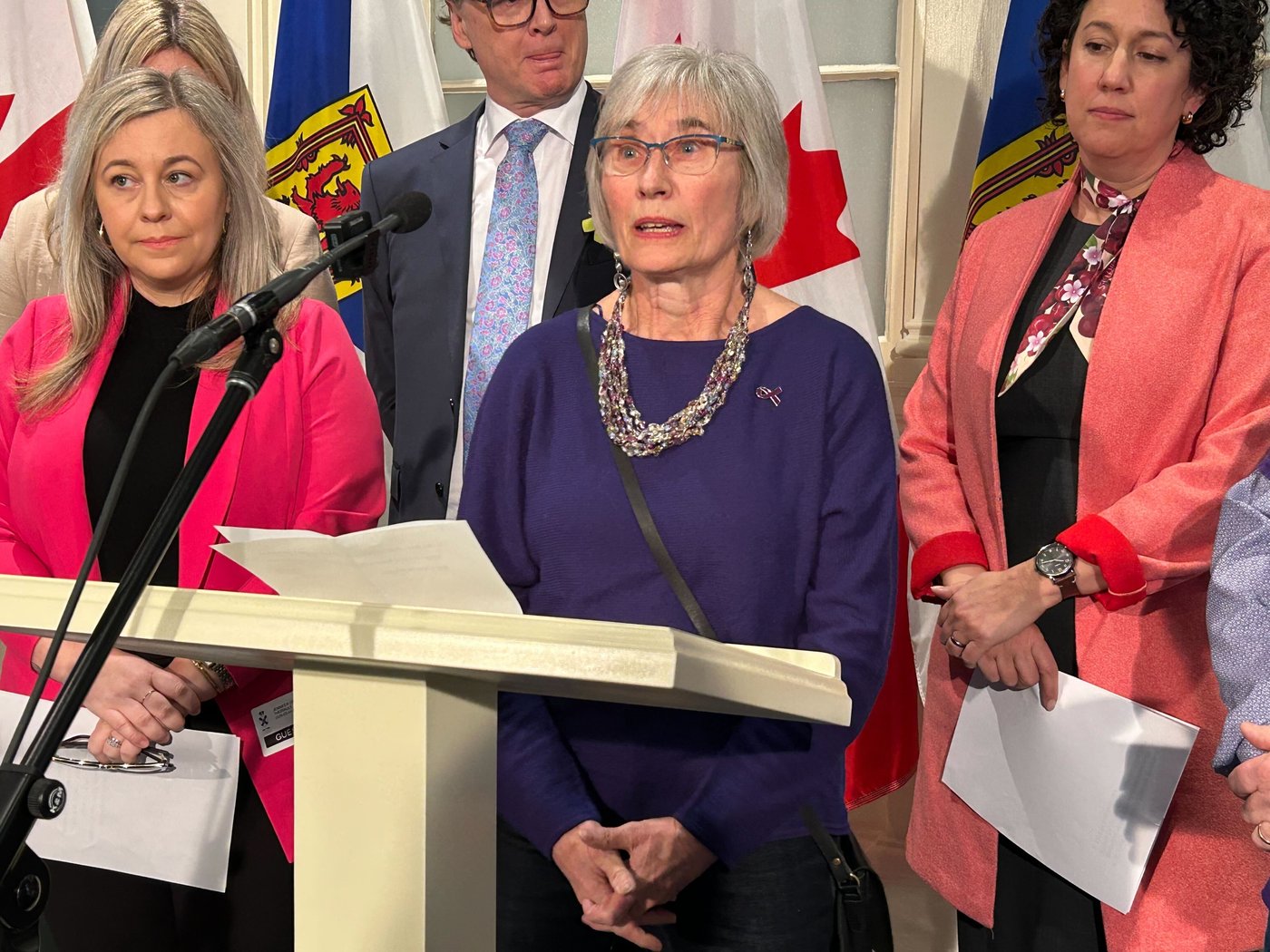 La réduction des prestations pour les proches aidants en N.-É. cause des inquiétudes