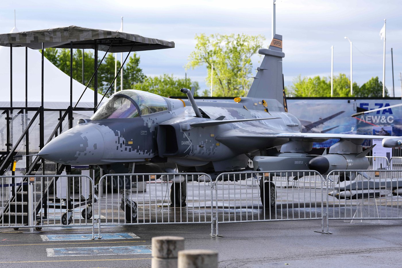 Saab avance que les Gripen destinés à l'Ukraine pourraient être construits au Canada