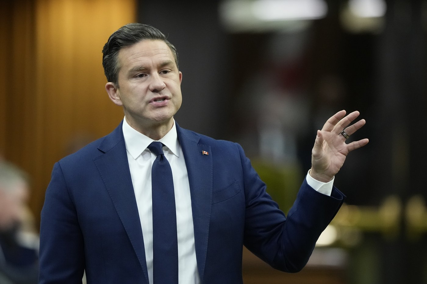 Les libéraux, les Verts et le NPD demandent à Poilievre de s'excuser auprès de la GRC