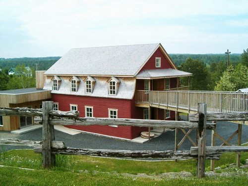 Une aide de 357 100 $ pour soutenir le Musée Marius-Barbeau et le Moulin Bernier