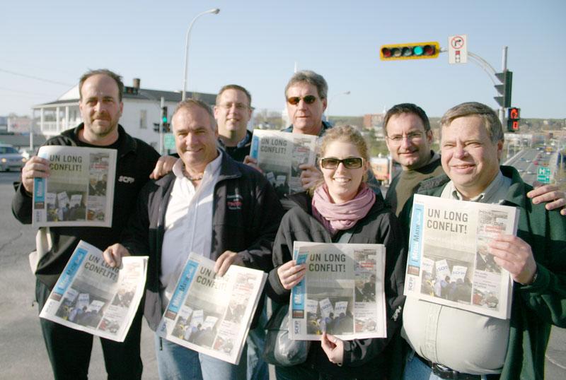 Réunis à Saint-Georges: les délégués syndicaux dénoncent le conflit du Journal de Québec
