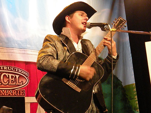 Un bel hommage aux grands du country à Saint-Prosper
