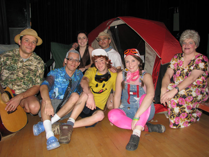 La Troupe des Compagnons fait du camping