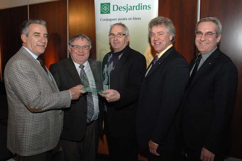 Une belle récompense pour la Caisse Desjardins Centre de la Nouvelle-Beauce