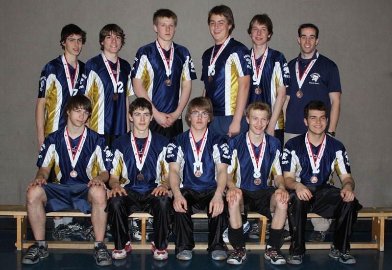 Volleyball : le bronze pour les Panthères de l'École secondaire Veilleux