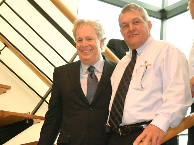 Programme SERRÉ : Jean Charest en visite à Beauceville