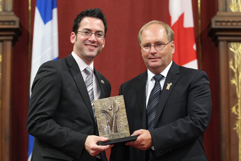 Denis Lévesque et Martin Fecteau reçoivent le Prix Dollard-Morin