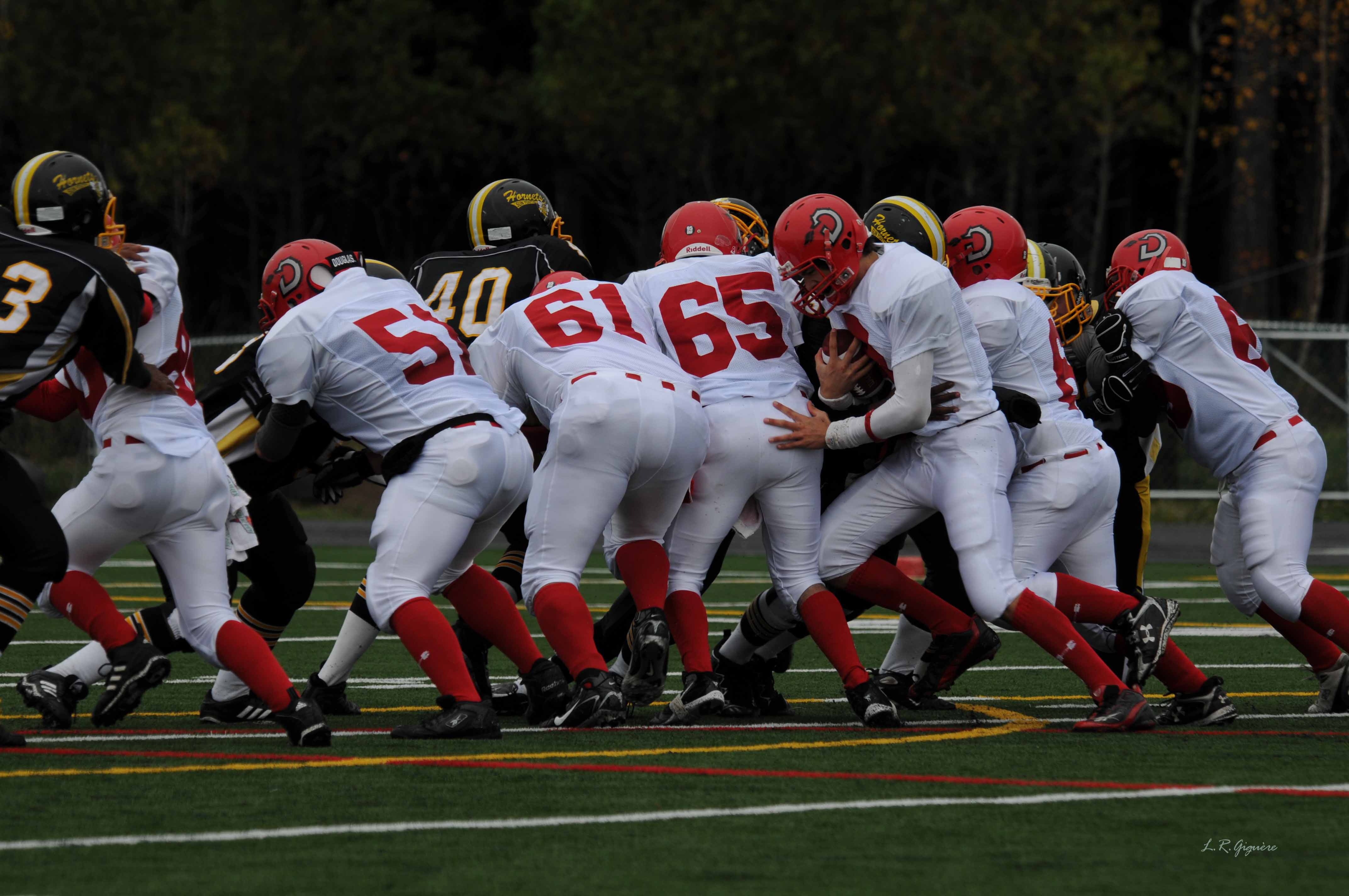 Des Dragons au camp de sélection pour participer à l’International Bowl Showcase de Toronto