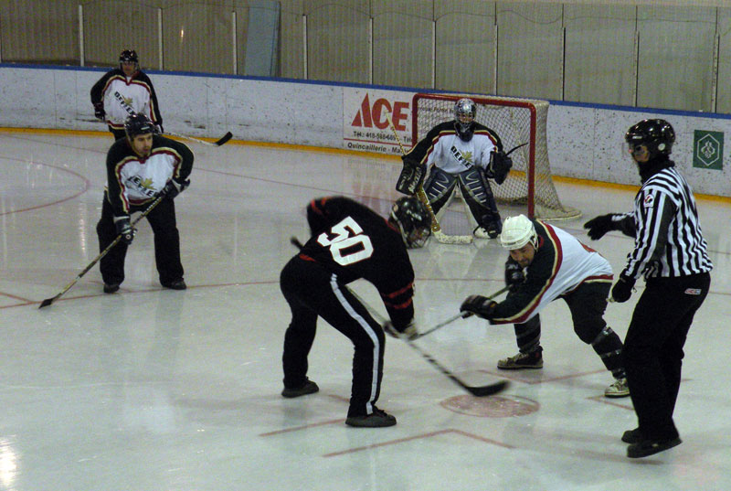 Le tournoi de hockey bottine comble les attentes des Chevaliers de Colomb