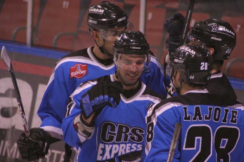 Une victoire d’équipe convaincante pour le CRS