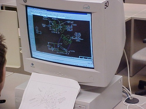 Une formule hybride pour le dessin industriel