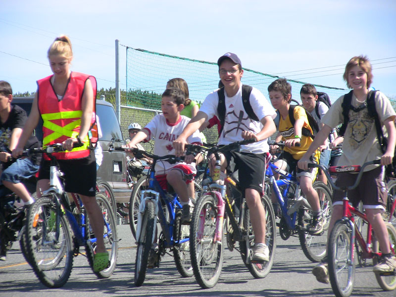 Cyclistes et randonneurs s’unissent pour l’église de Saint-Côme
