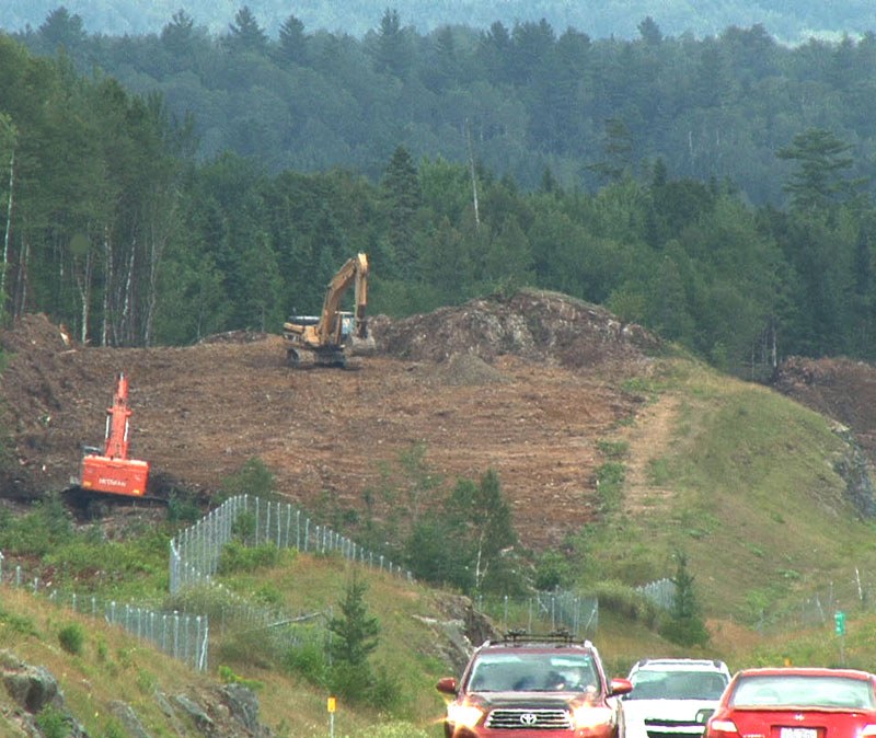 Les travaux de doublement des voies de l'autoroute 73 sont débutés à Saint-Joseph
