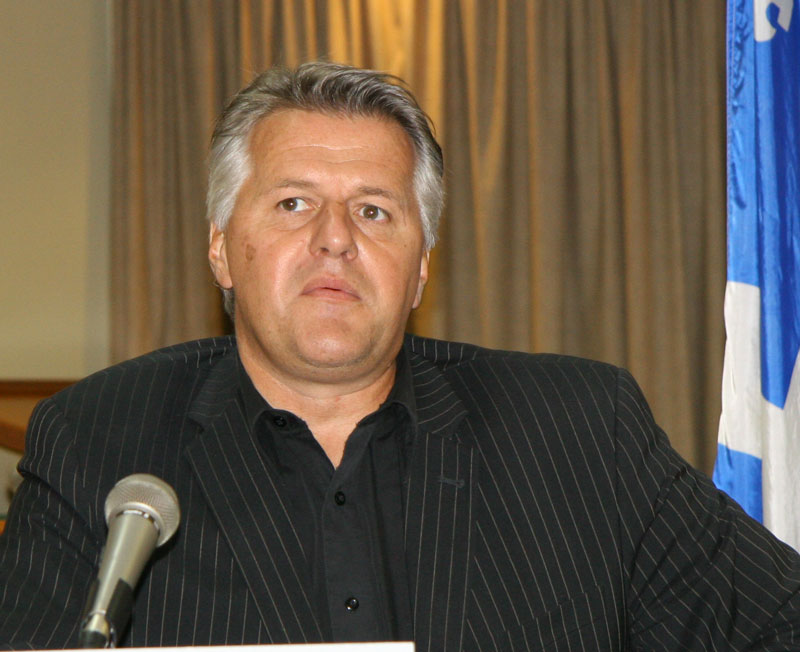 Le ministre Lessard lance la Stratégie de soutien à l'adaptation des entreprises agricoles