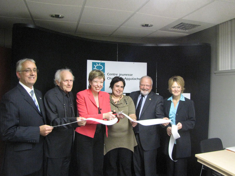 La ministre Vien inaugure les installations du Centre jeunesse à Saint-Joseph