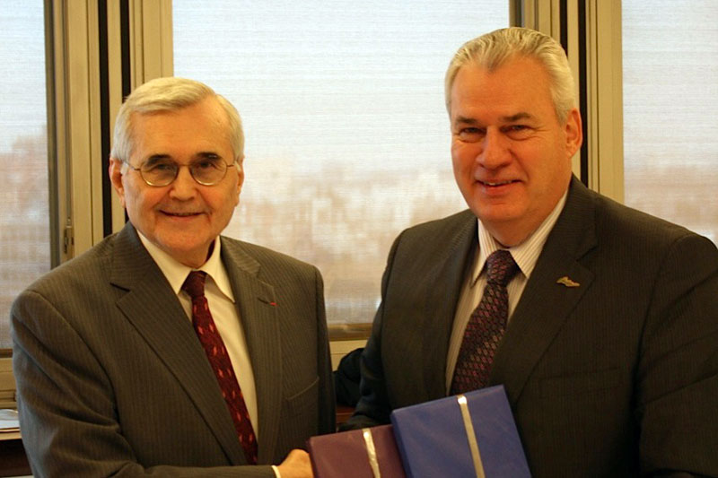 Des échanges fructueux pour la CRÉ aux Assises franco-québécoises de la coopération décentralisée