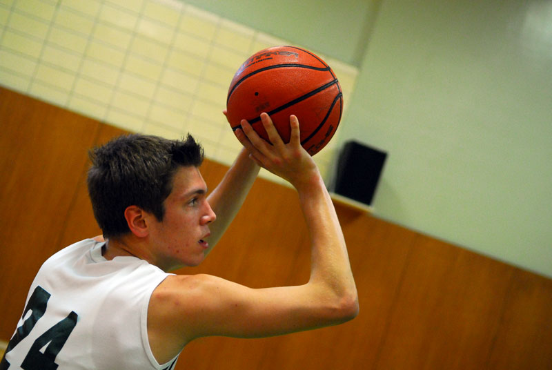 Un troisième gain consécutif pour l’équipe de basketball des Condors