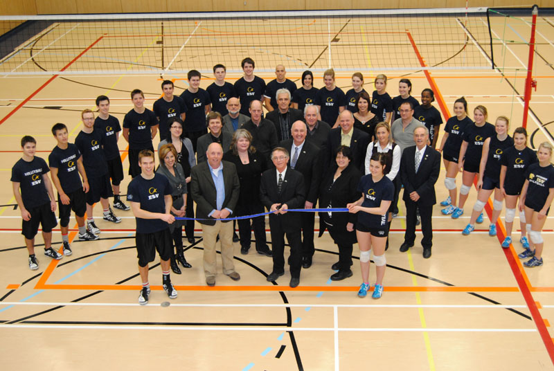La CSBE inaugure le nouveau gymnase de l'École secondaire Veilleux
