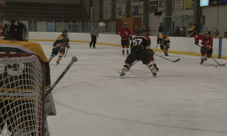 Un tournoi de hockey À bout de souffle à Beauceville
