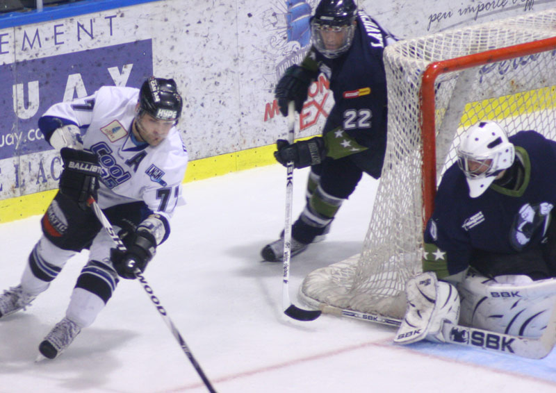 Le Cool-FM tire de l’arrière 2 à 0