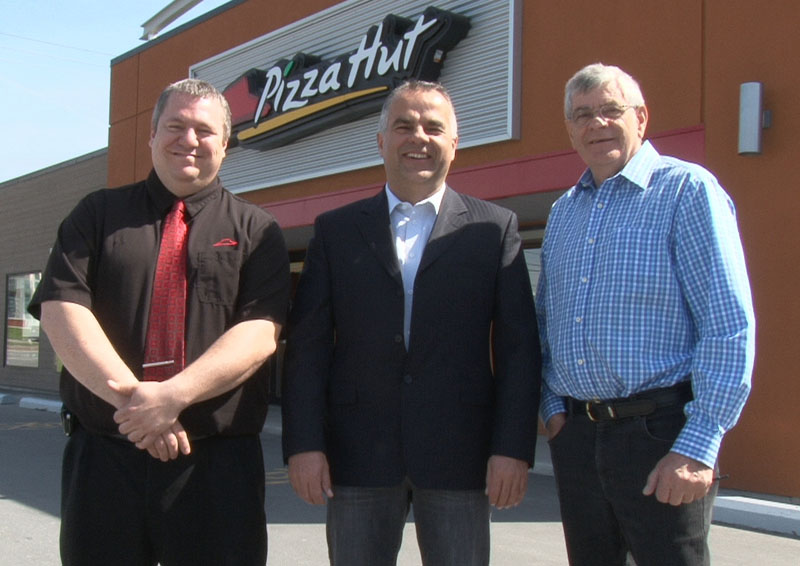 Le Pizza Hut de Saint-Georges et le Club Richelieu viendront en aide aux jeunes orphelins de Saint-Victor
