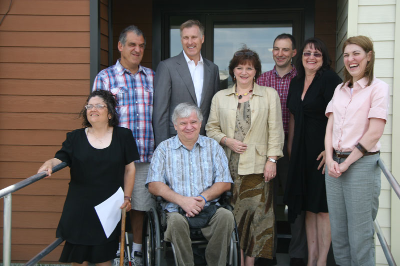 Accessibilité des personnes handicapées : Une aide de 75 000 $ va à la Fondation Moisson Beauce
