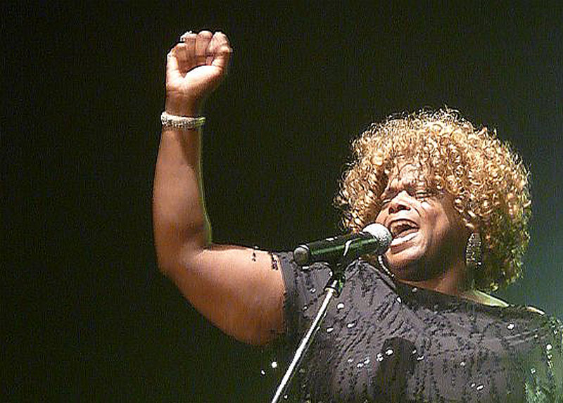 L’électrisante Linda Rodney à Sainte-Marie