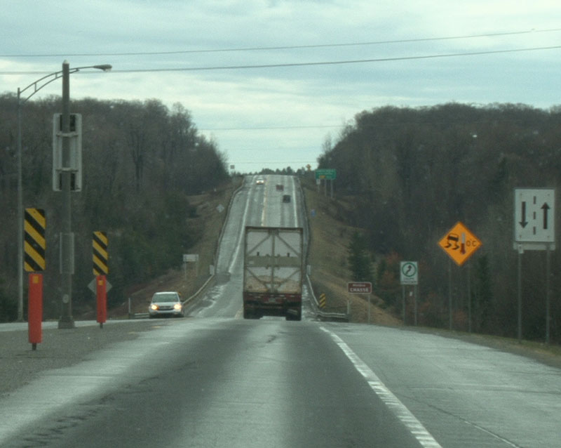Autoroute 73: Le ministère des Transports va en appel d'offres pour des travaux d'arpentage entre Saints-Anges et Sainte-Marie